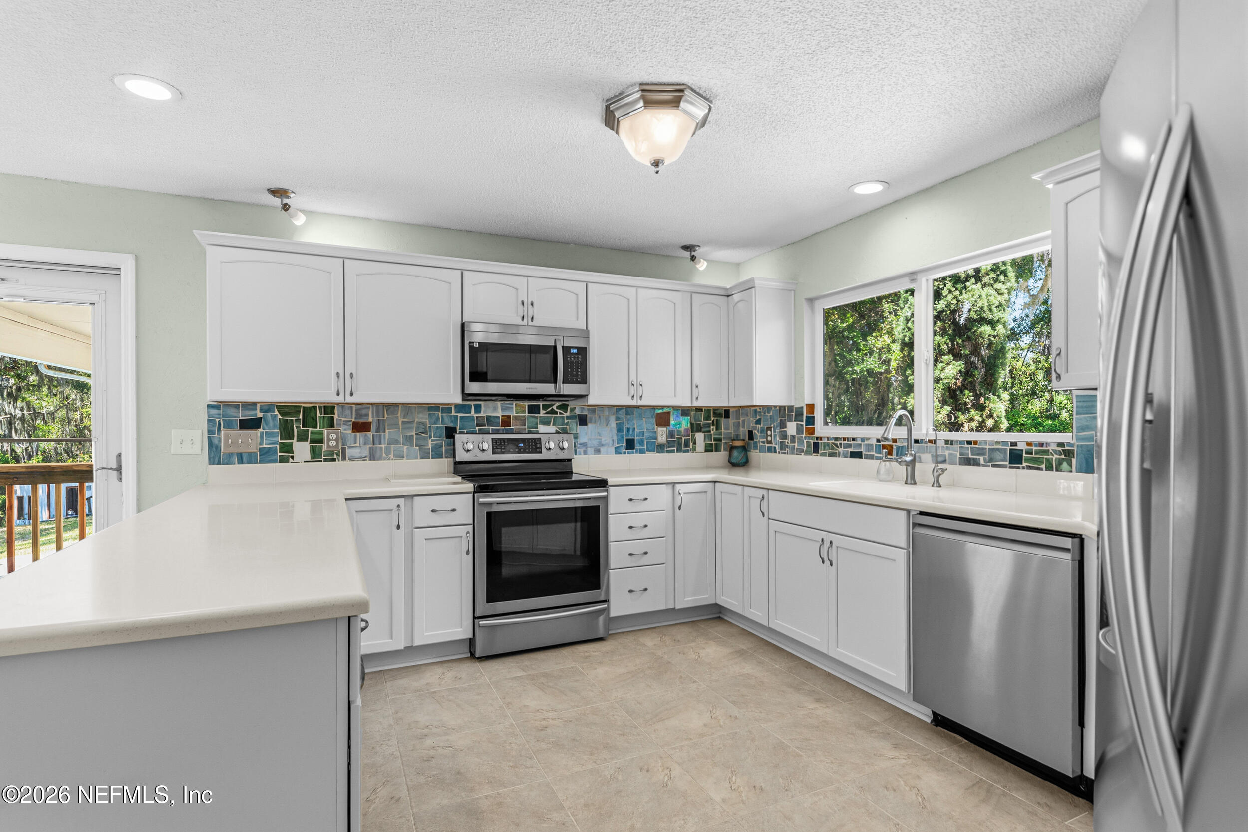 12707 Fort Caroline Road Jacksonville, FL 32225 - Photo 8 of 38 Bright and Airy Kitchen
