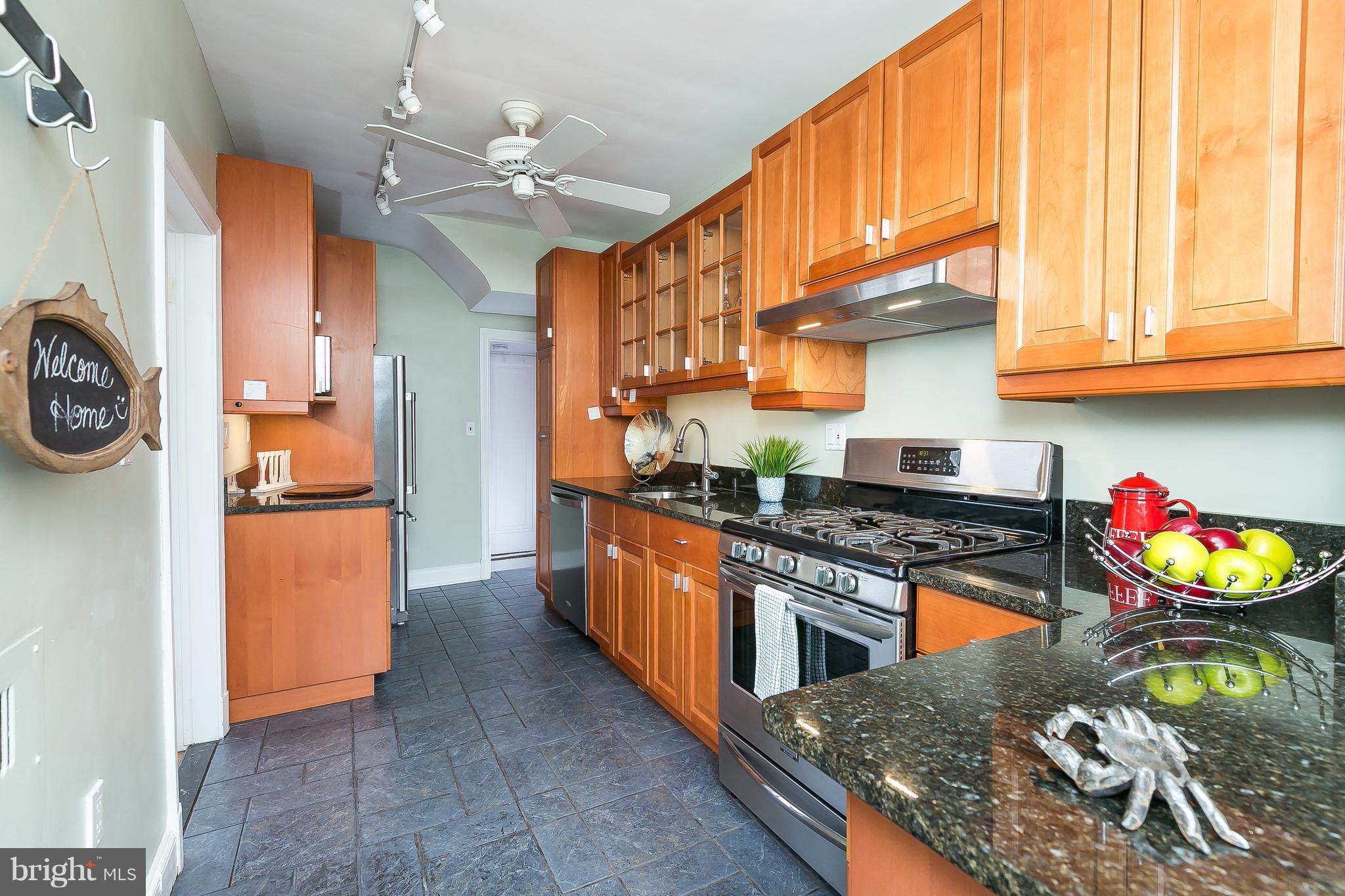 401 Dunkirk Road Baltimore, MD 21212 - Photo 12 of 30 Kitchen