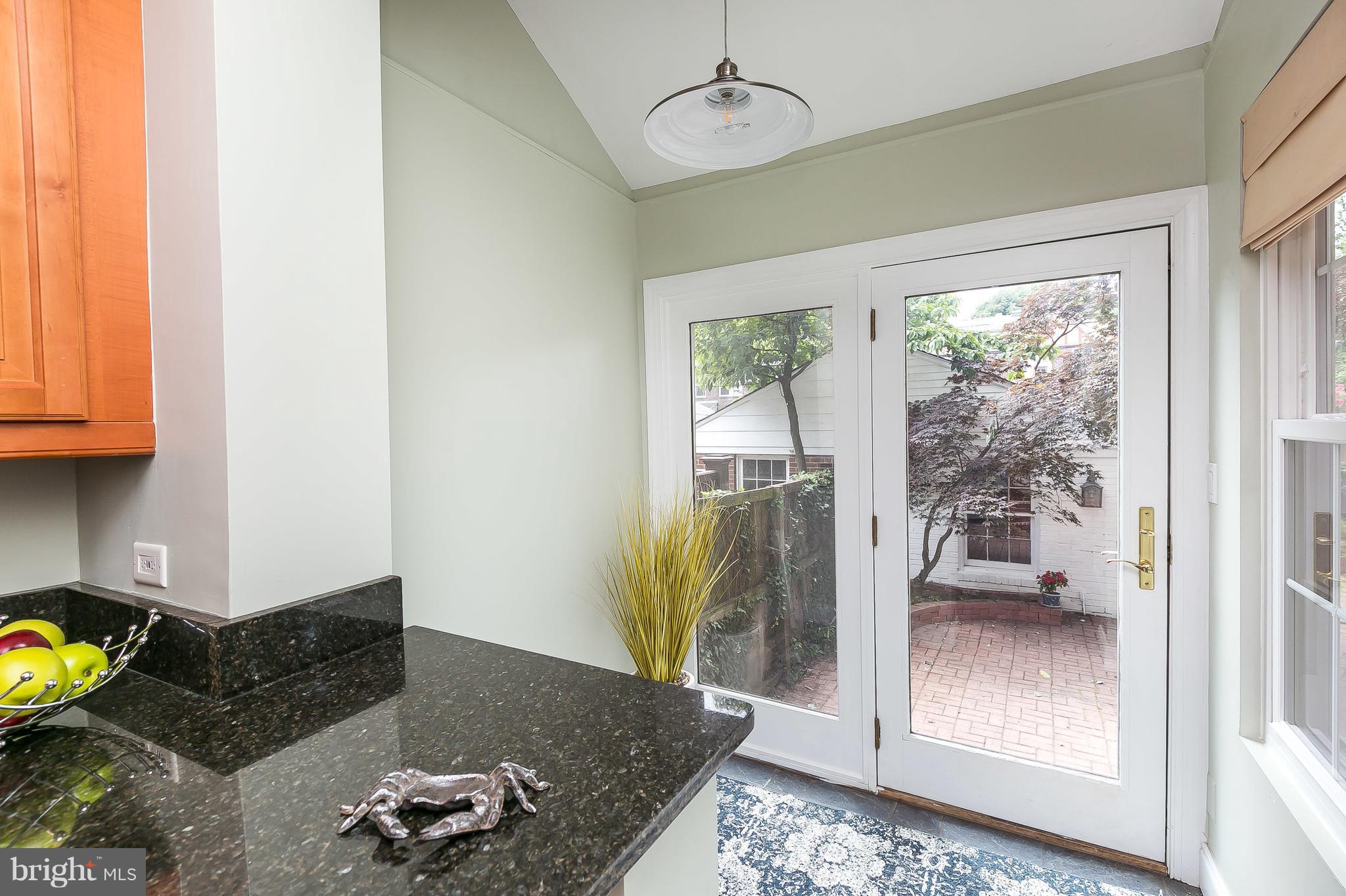 401 Dunkirk Road Baltimore, MD 21212 - Photo 14 of 30 Kitchen