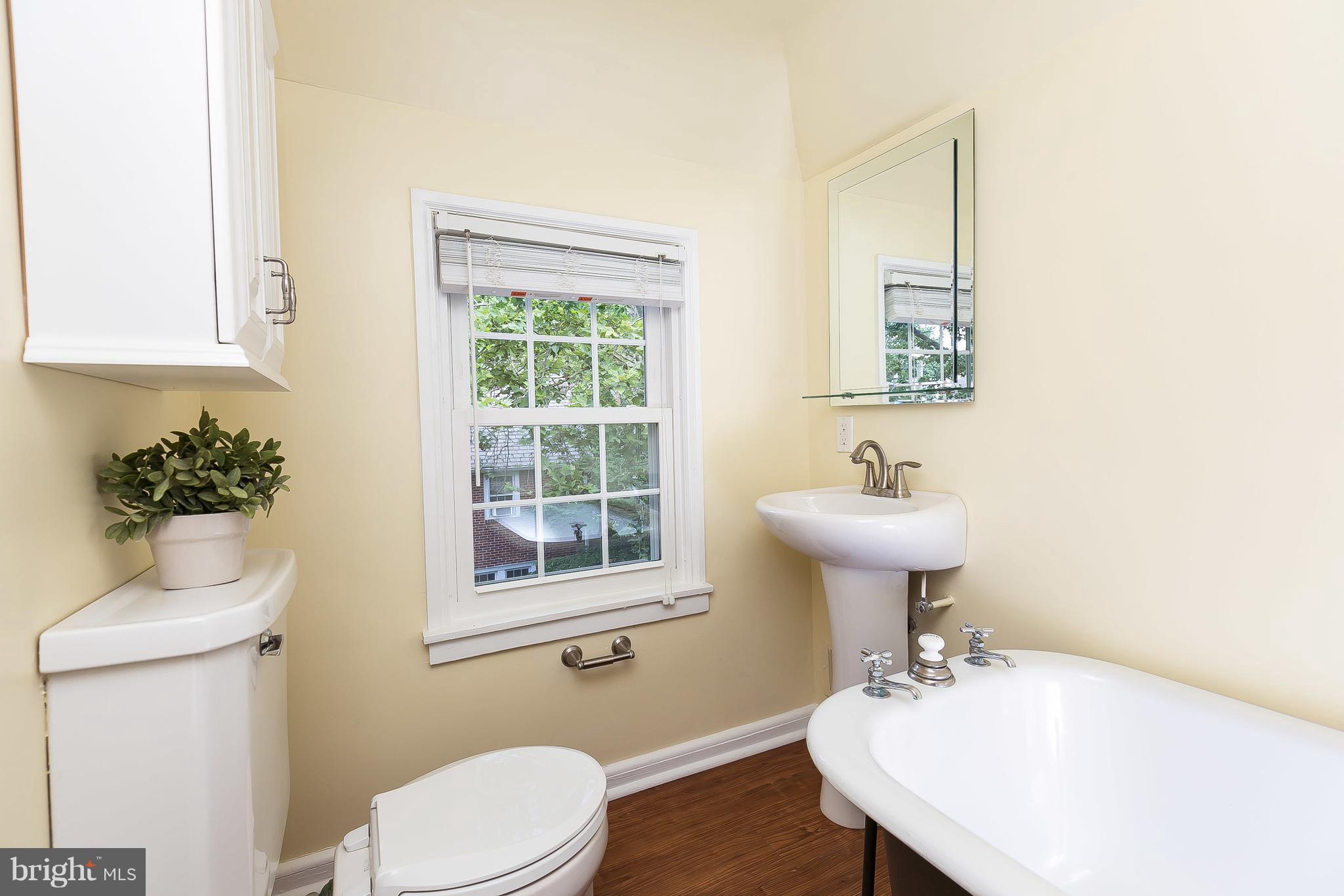 401 Dunkirk Road Baltimore, MD 21212 - Photo 24 of 30 Bath