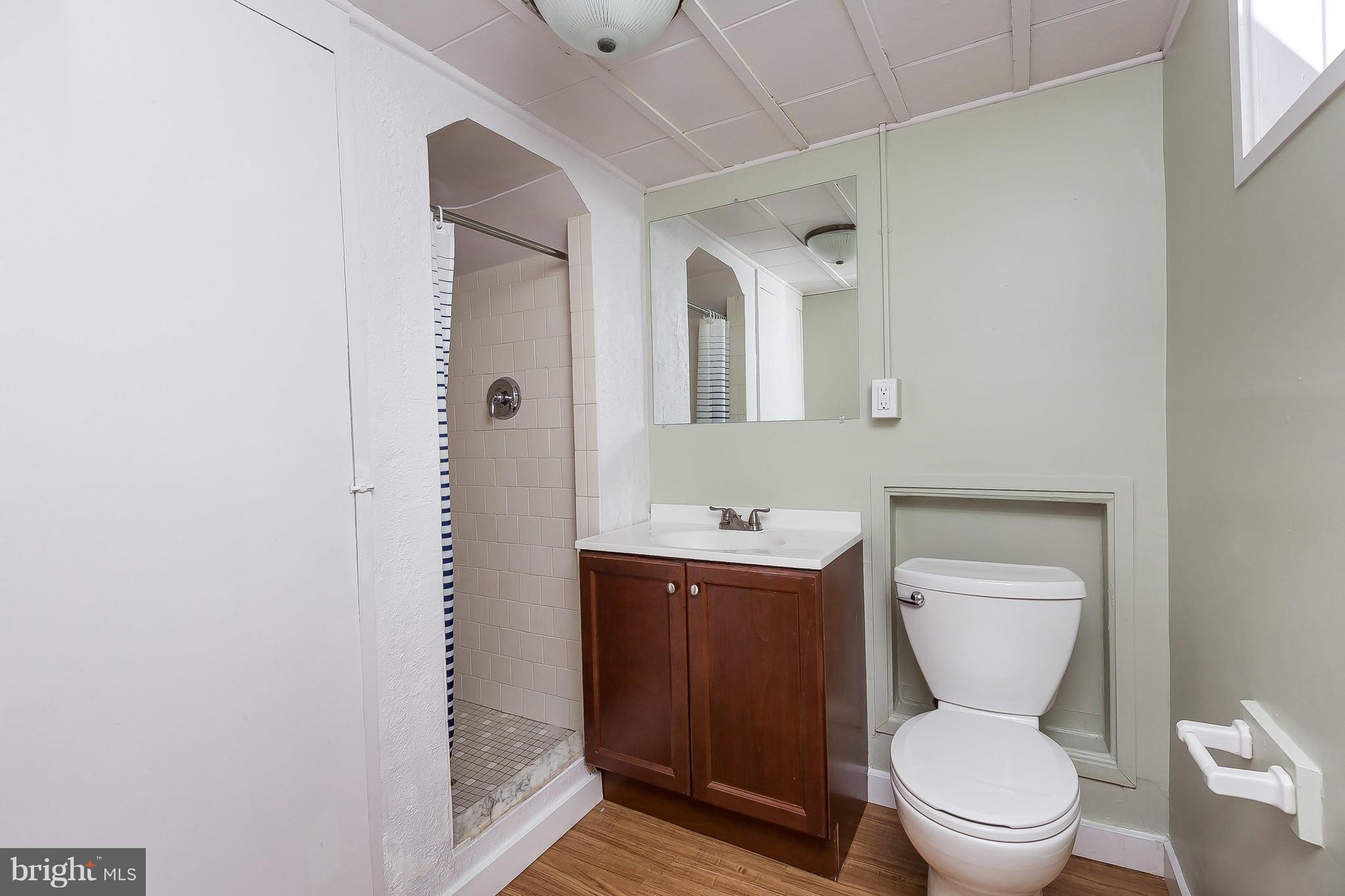 401 Dunkirk Road Baltimore, MD 21212 - Photo 26 of 30 Bath