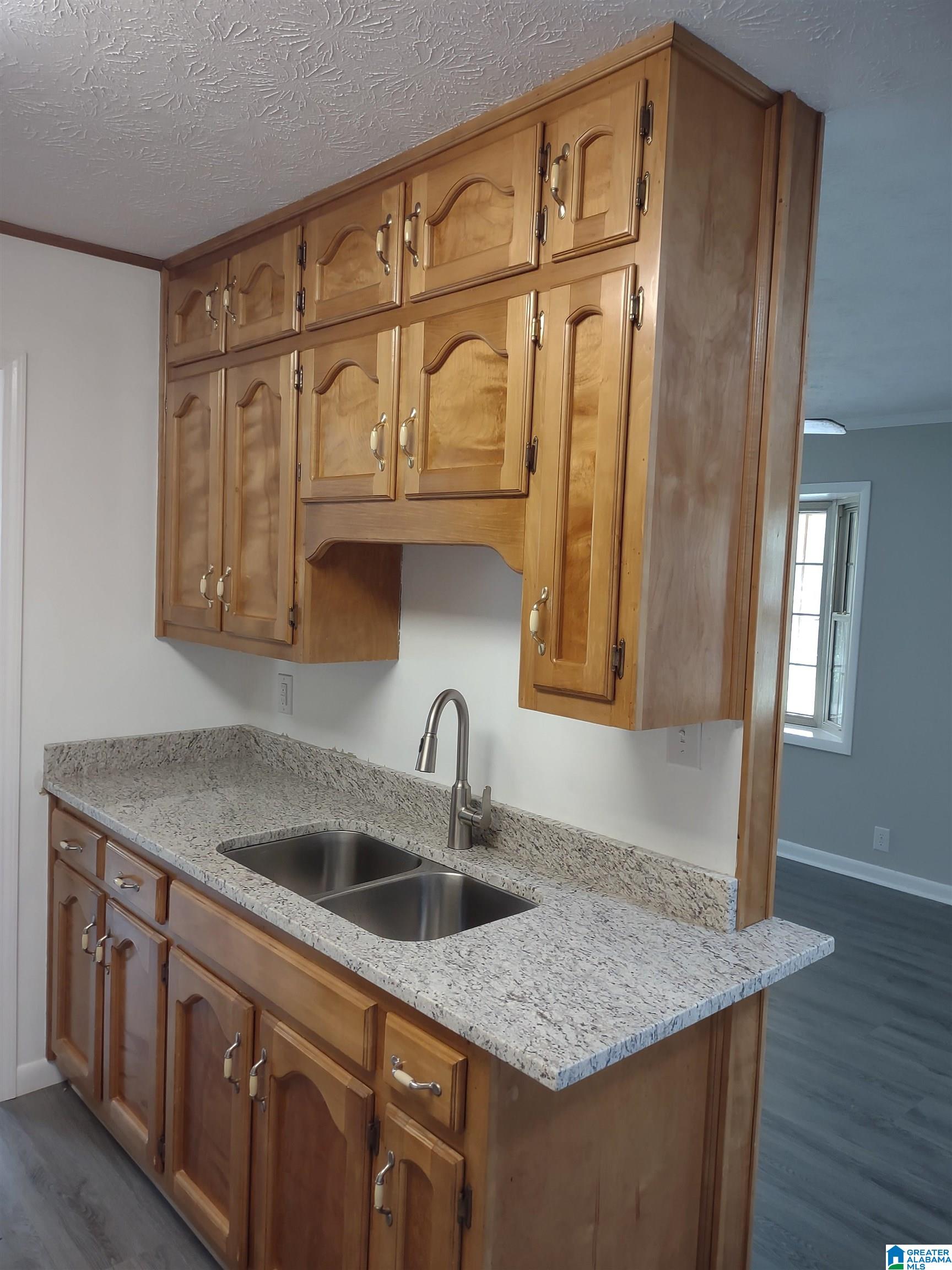 1309 Conger Road Anniston, AL 36207 - Photo 2 of 31