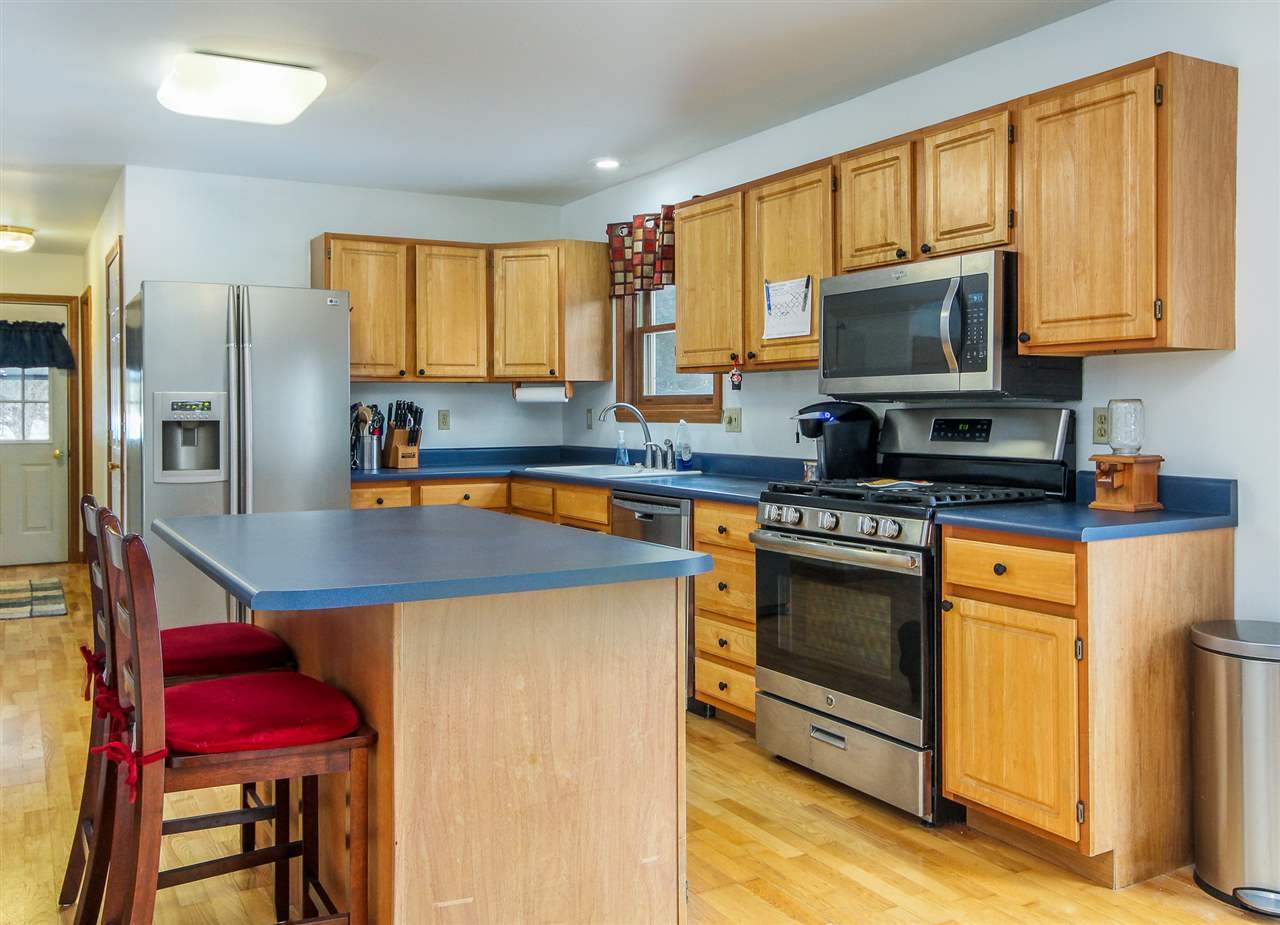 253 Cherrierville Road Fairfax, VT 05454 - Photo 4 of 23