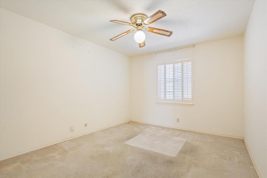 5226 Lake Shore Drive Waco, TX 76710 - Photo 18 of 25