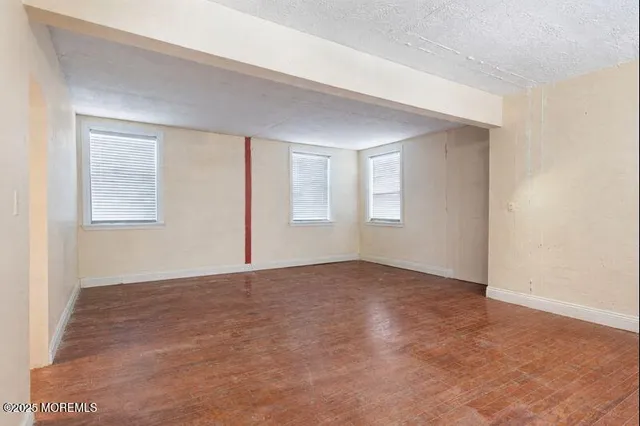 $399,000 | 17 Leroy Place, Unit 1A, Red Bank, NJ 07701