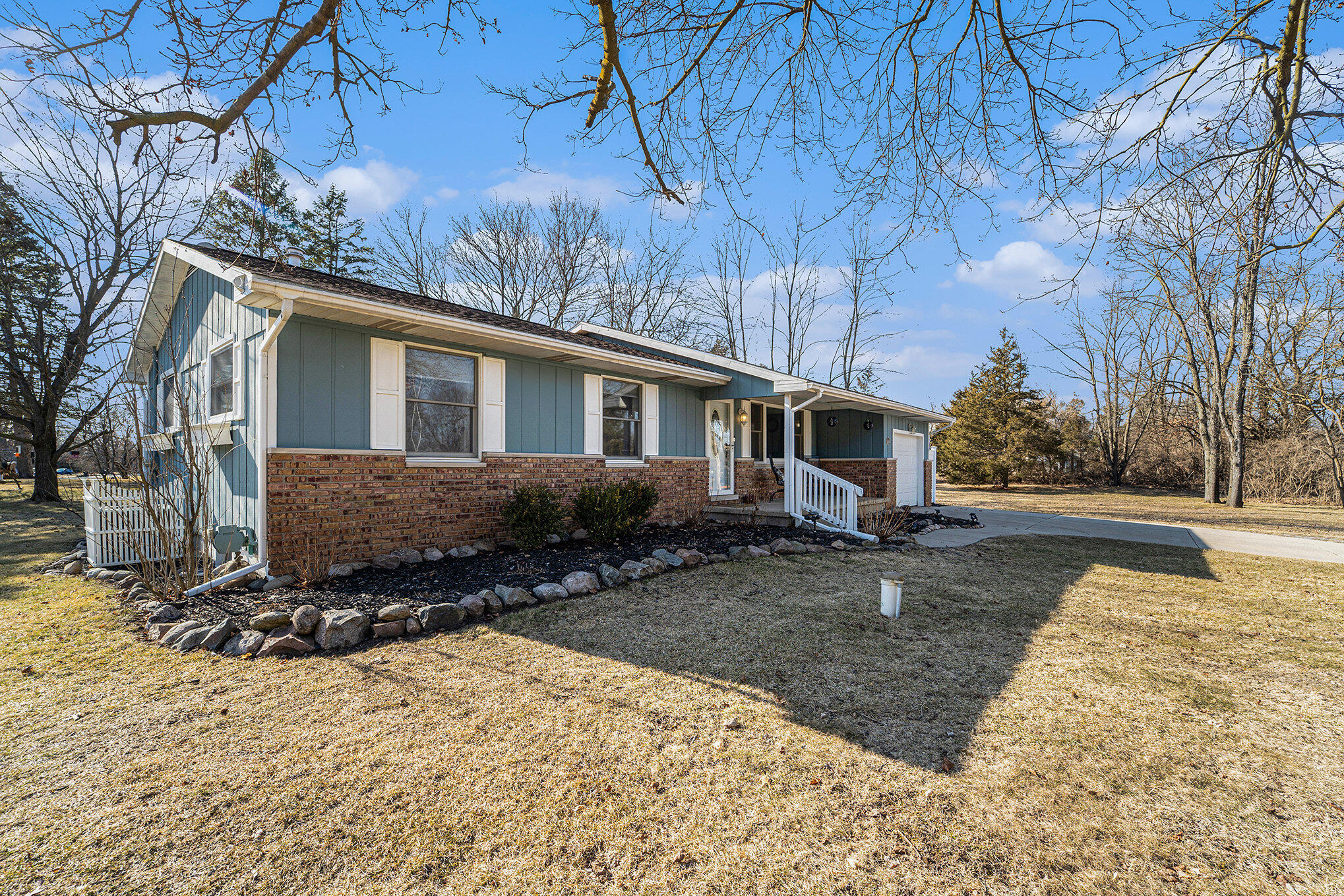 11494 Hewitt Road Brooklyn, MI 49230 - Photo 3 of 34 003_dsc08060_11