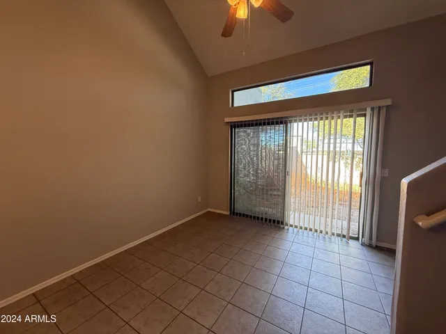 $1,795 | 2027 East University Drive, Unit 102, Tempe, AZ 85281