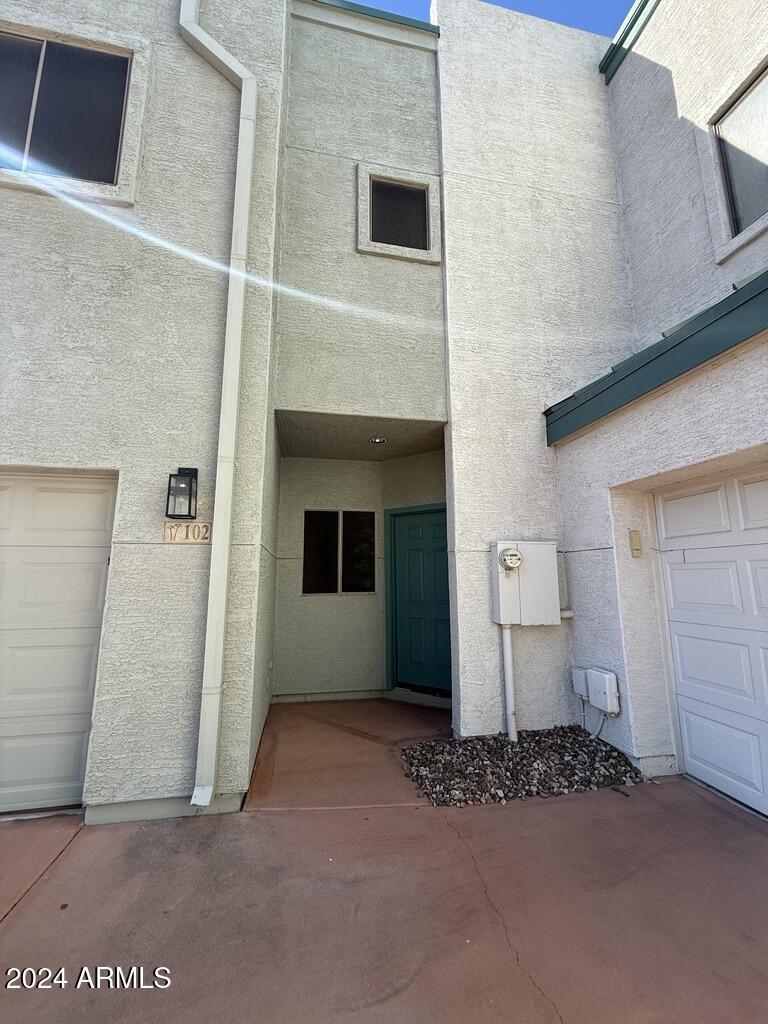 2027 East University Drive, Unit 102 Tempe, AZ 85281 - Photo 2 of 34 047739D6-9D1F-468C-B5B4-4821E897EC16_1_1