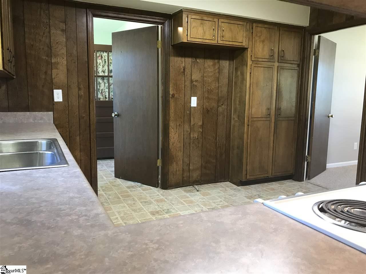 1409 Springfield Road Boiling Springs, SC 29316 - Photo 8 of 18 Gallery Image 8