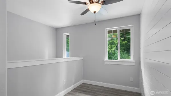 $1,225,000 | 17718 Mulqueen Road Southeast, Rainier, WA 98576