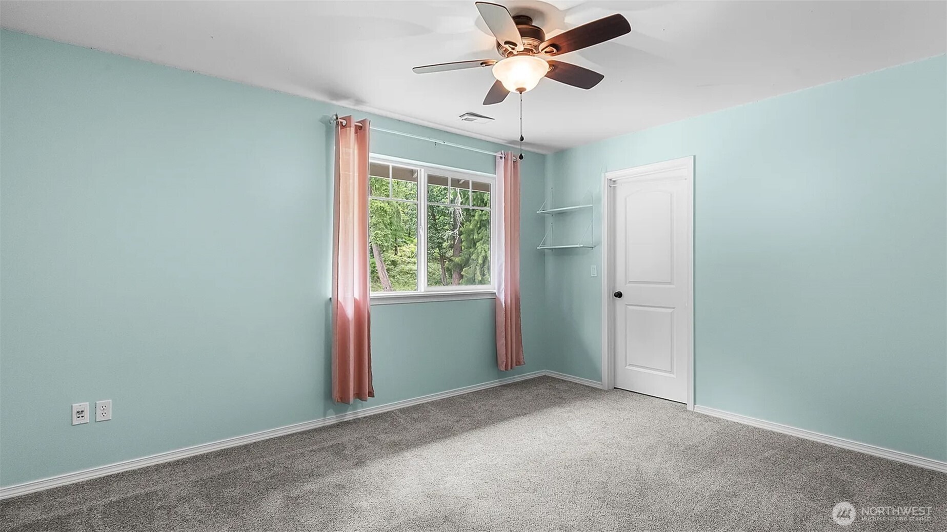 17718 Mulqueen Road Southeast Rainier, WA 98576 - Photo 25 of 40