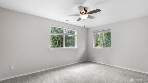 $1,225,000 | 17718 Mulqueen Road Southeast, Rainier, WA 98576