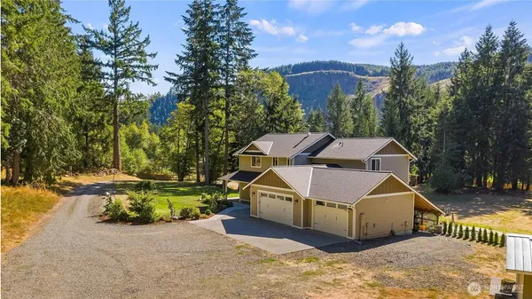$1,225,000 | 17718 Mulqueen Road Southeast, Rainier, WA 98576