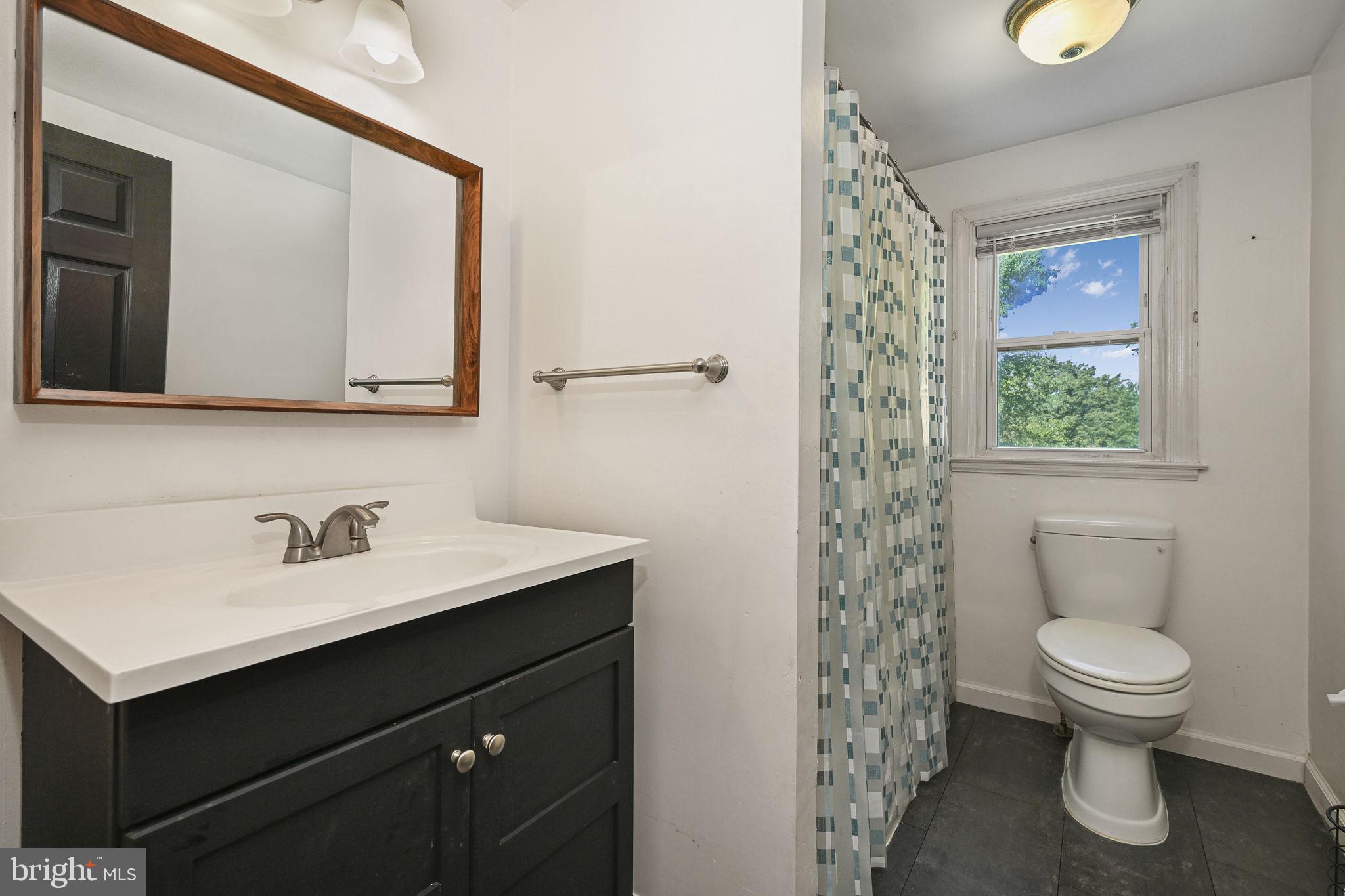 321 North Pleasantview Road Pottstown, PA 19464 - Photo 13 of 26 Gallery Image 13