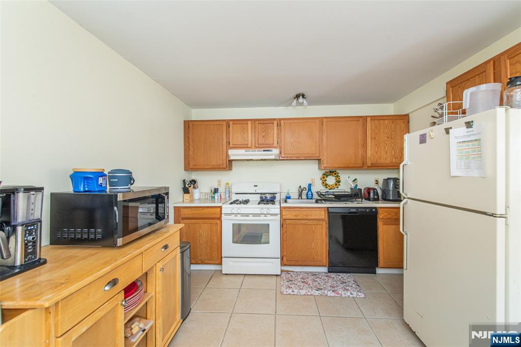 24 The Loop Ringwood, NJ 07456 - Photo 25 of 46