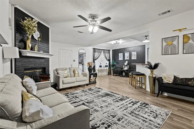 $270,000 | 2831 St Johns Avenue, Lancaster, TX 75146