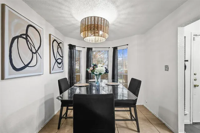 $270,000 | 2831 St Johns Avenue, Lancaster, TX 75146