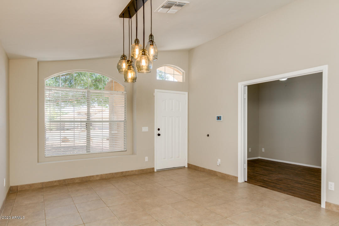 3520 East Utopia Road Phoenix, AZ 85050 - Photo 14 of 27 05-Utopia