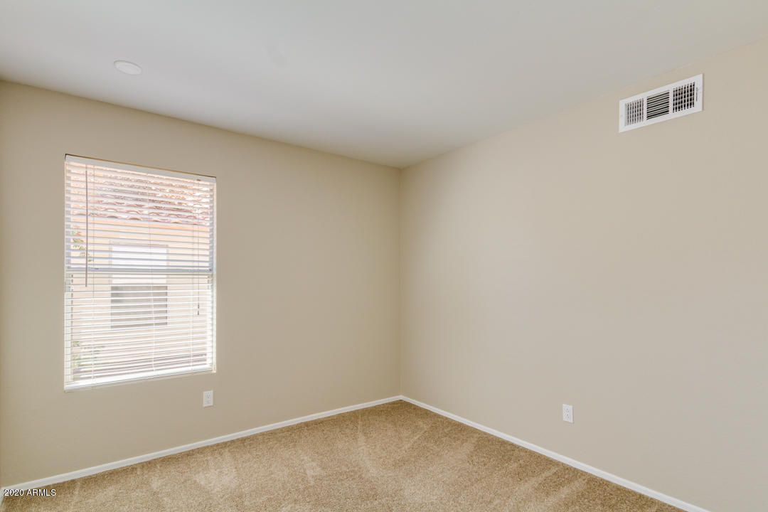 3520 East Utopia Road Phoenix, AZ 85050 - Photo 22 of 27 26-Utopia