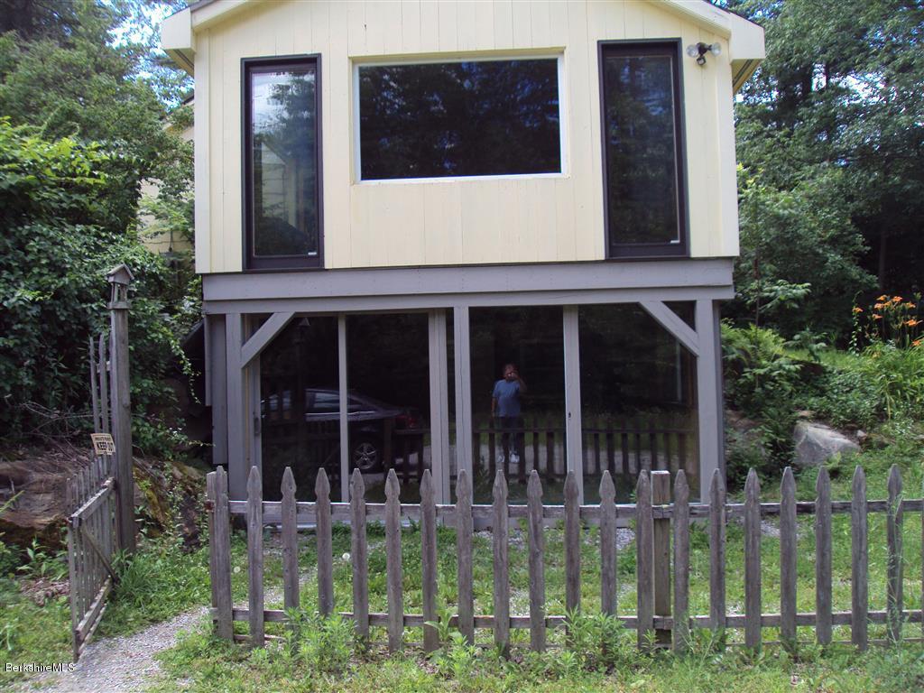 405 Monterey Road Great Barrington, MA 01230 - Photo 9 of 10 DSC00100 (Medium)