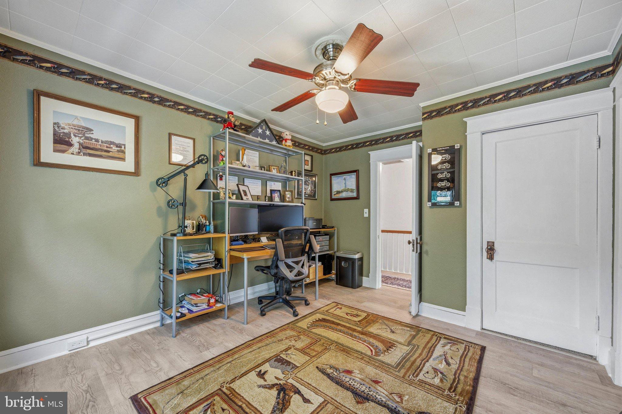 522 Old Hammonds Ferry Road Linthicum Heights, MD 21090 - Photo 32 of 109 Cozy workspace with charming decor accents.