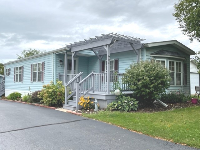 668 Mohawk Trail Marengo, IL 60152 - Photo 2 of 27
