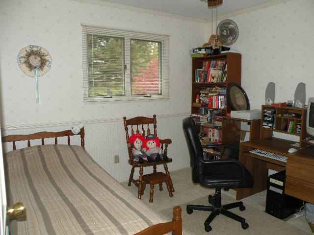 2480 West Hibbard Road Owosso, MI 48867 - Photo 9 of 13 31099506-8.JPG