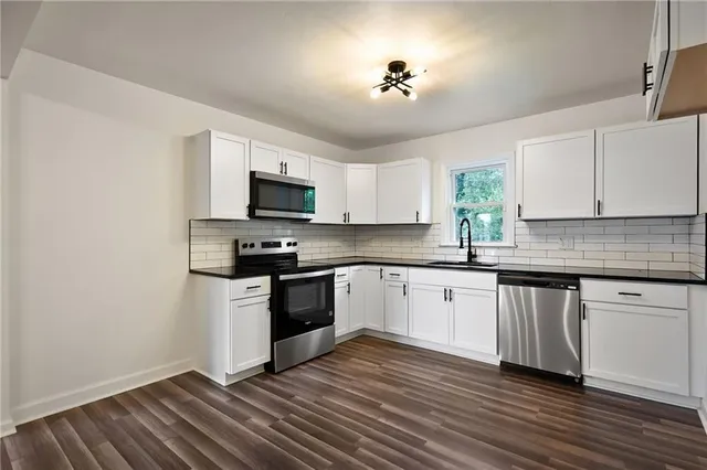 $255,000 | 2418 North 84 Street, Kansas City, KS 66109