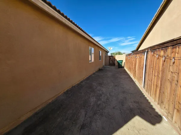 $579,000 | 83489 Camino Pelicano, Coachella, CA 92236