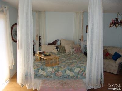 2151 Arroyo Road Ukiah, CA 95482 - Photo 5 of 11 Gallery Image 5