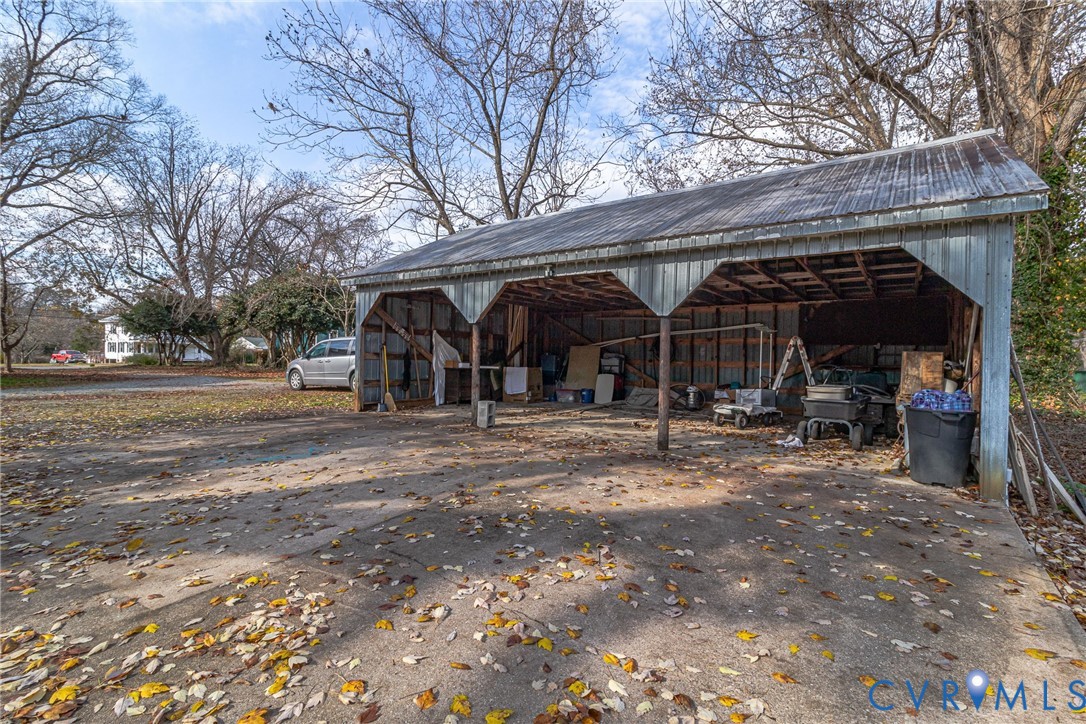 109 Courthouse Road Heathsville, VA 22473 - Photo 35 of 50 a view of a chairs and tables in patio