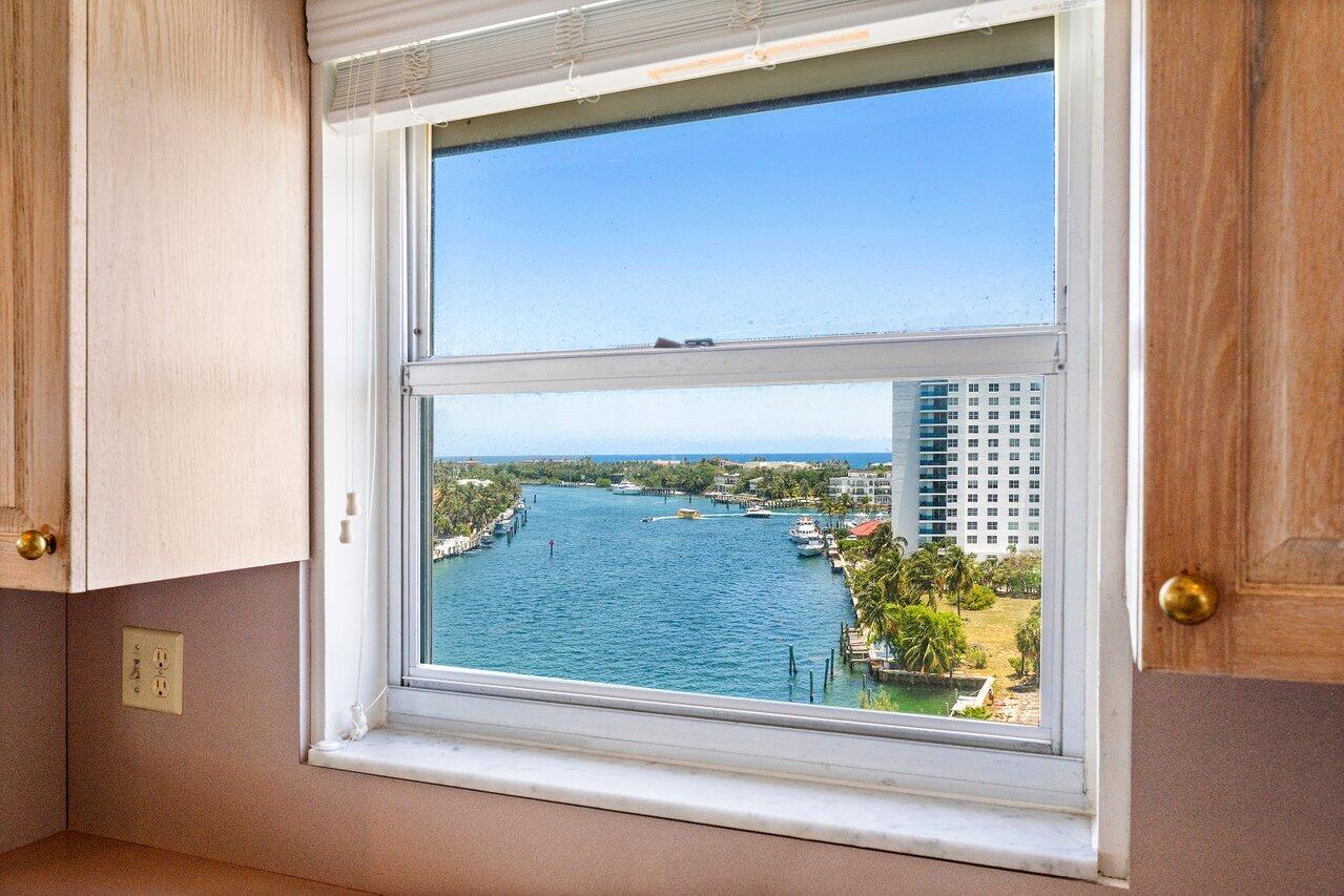2611 North Riverside Drive, Unit 908 Pompano Beach, FL 33062 - Photo 16 of 43 a view of a living room