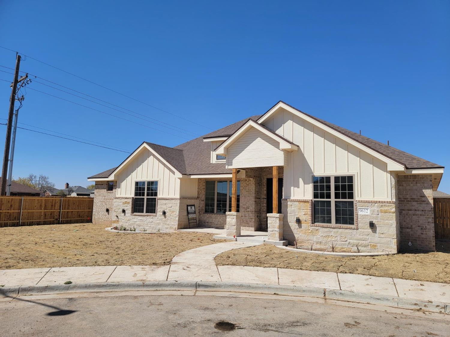 9612 Inverness Avenue Lubbock, TX 79424 - Photo 1 of 18 Photo 1