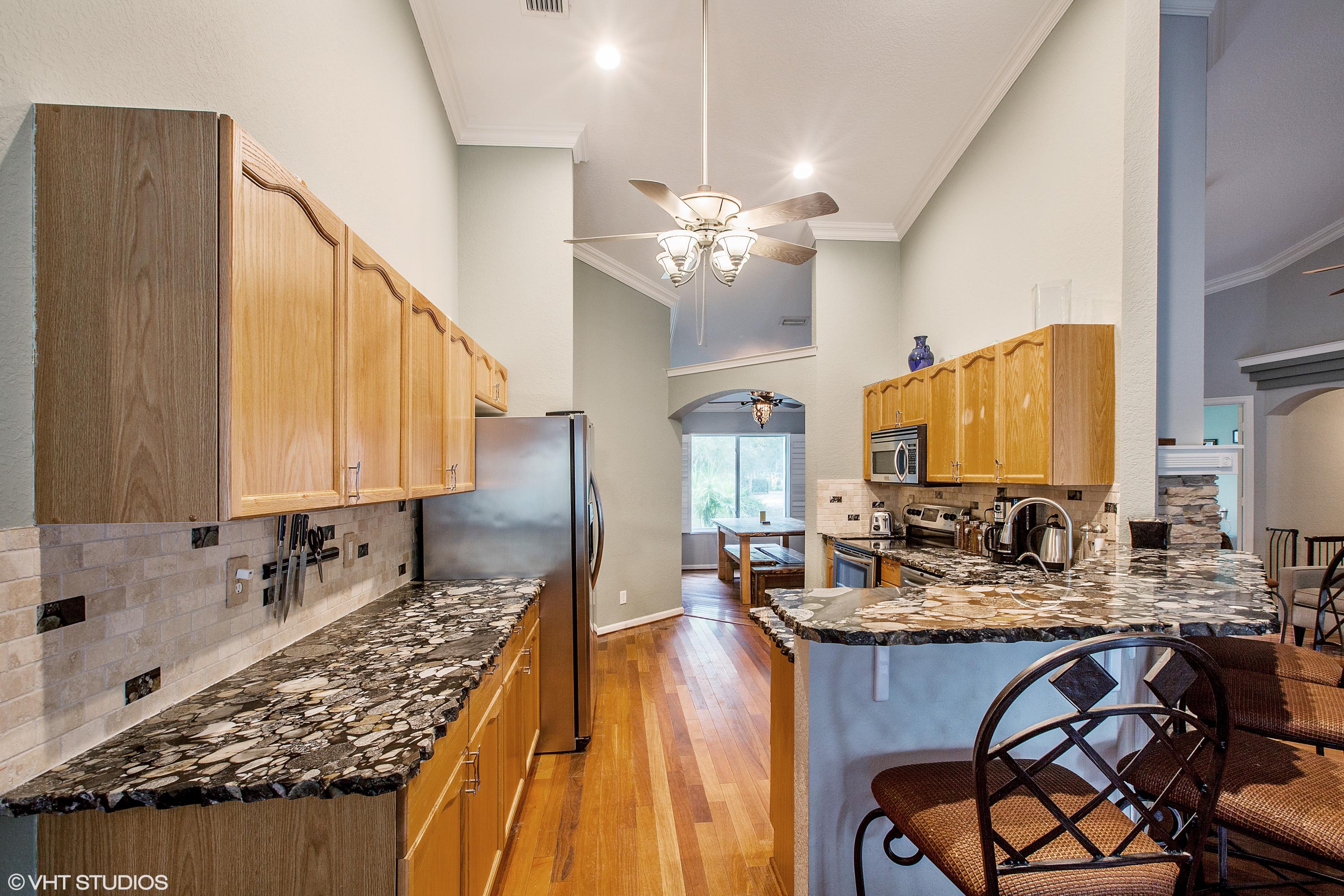 3759 D Road Loxahatchee Groves, FL 33470 - Photo 4 of 29 Kitchen