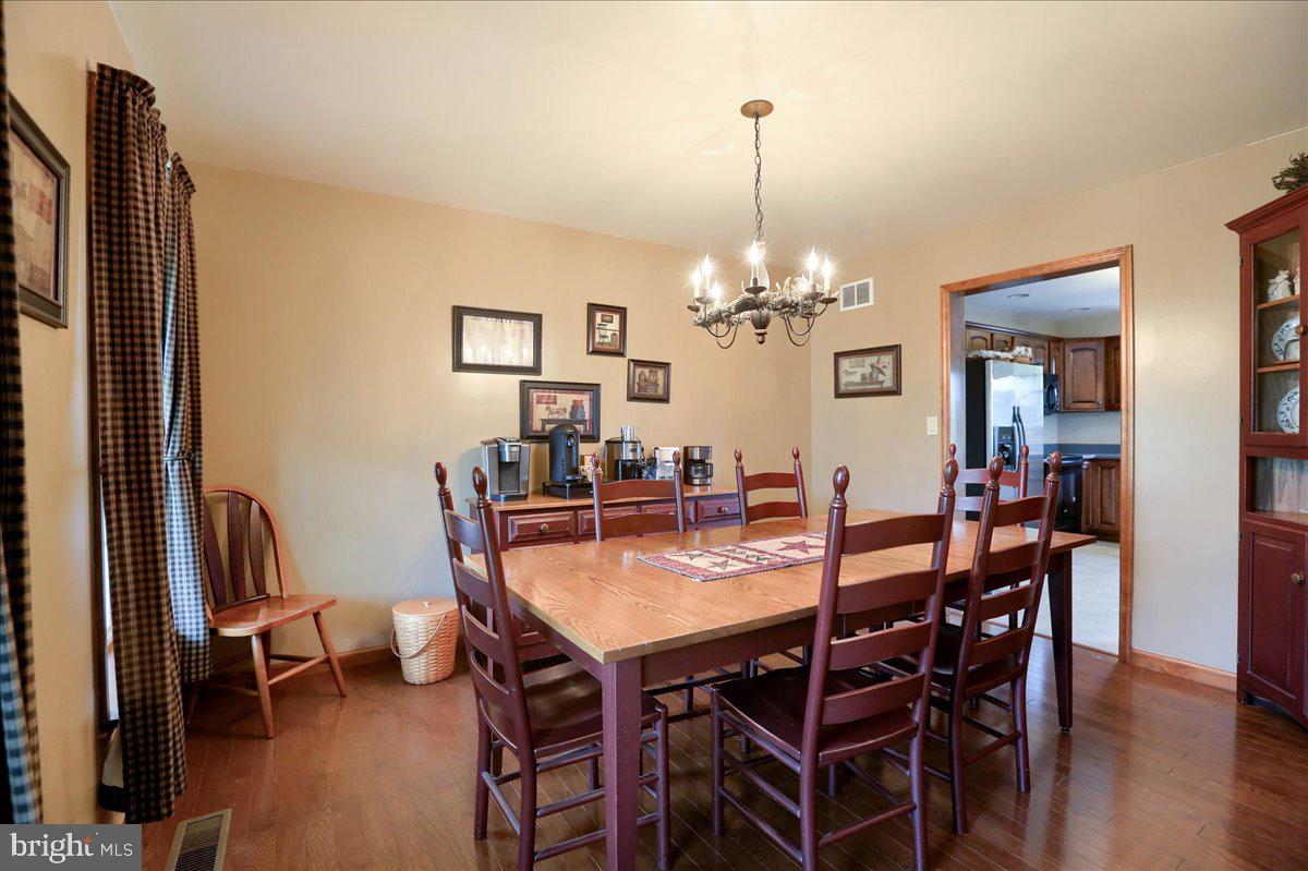 836 Shermans Valley Road New Bloomfield, PA 17068 - Photo 7 of 38 Gallery Image 7