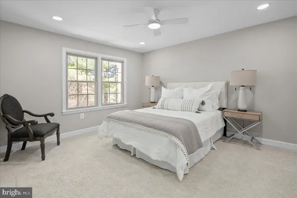 $819,999 | 2872 Sutton Oaks Lane, Vienna, VA 22181