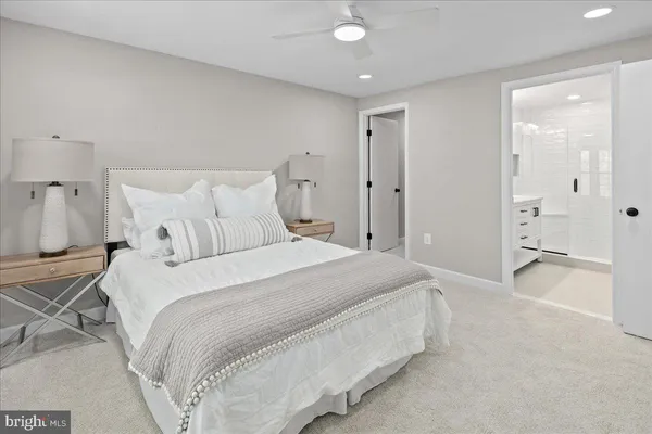 $819,999 | 2872 Sutton Oaks Lane, Vienna, VA 22181