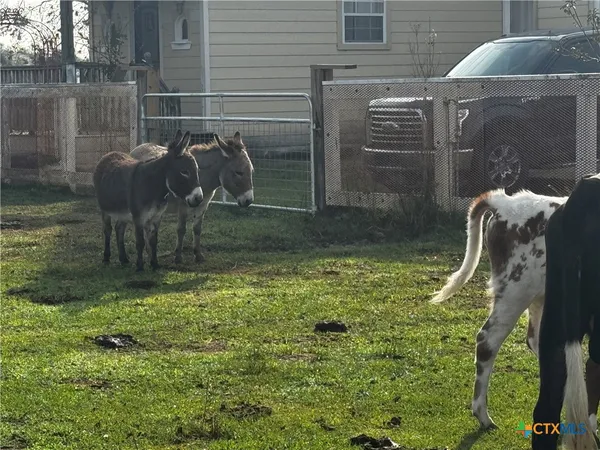 $410,000 | 13340 Highway 172, La Ward, TX 77970