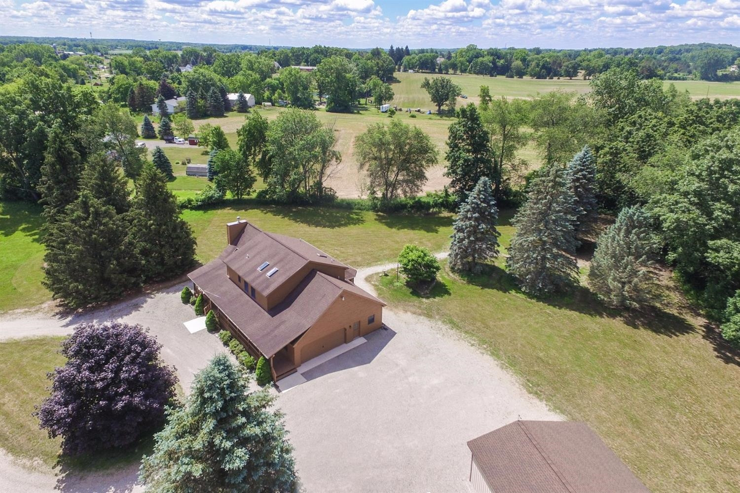 19250 Ivey Road Chelsea, MI 48118 - Photo 4 of 10 Photo 4