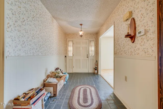 $199,000 | 2109 East Main Street, Rogersville, TN 37857