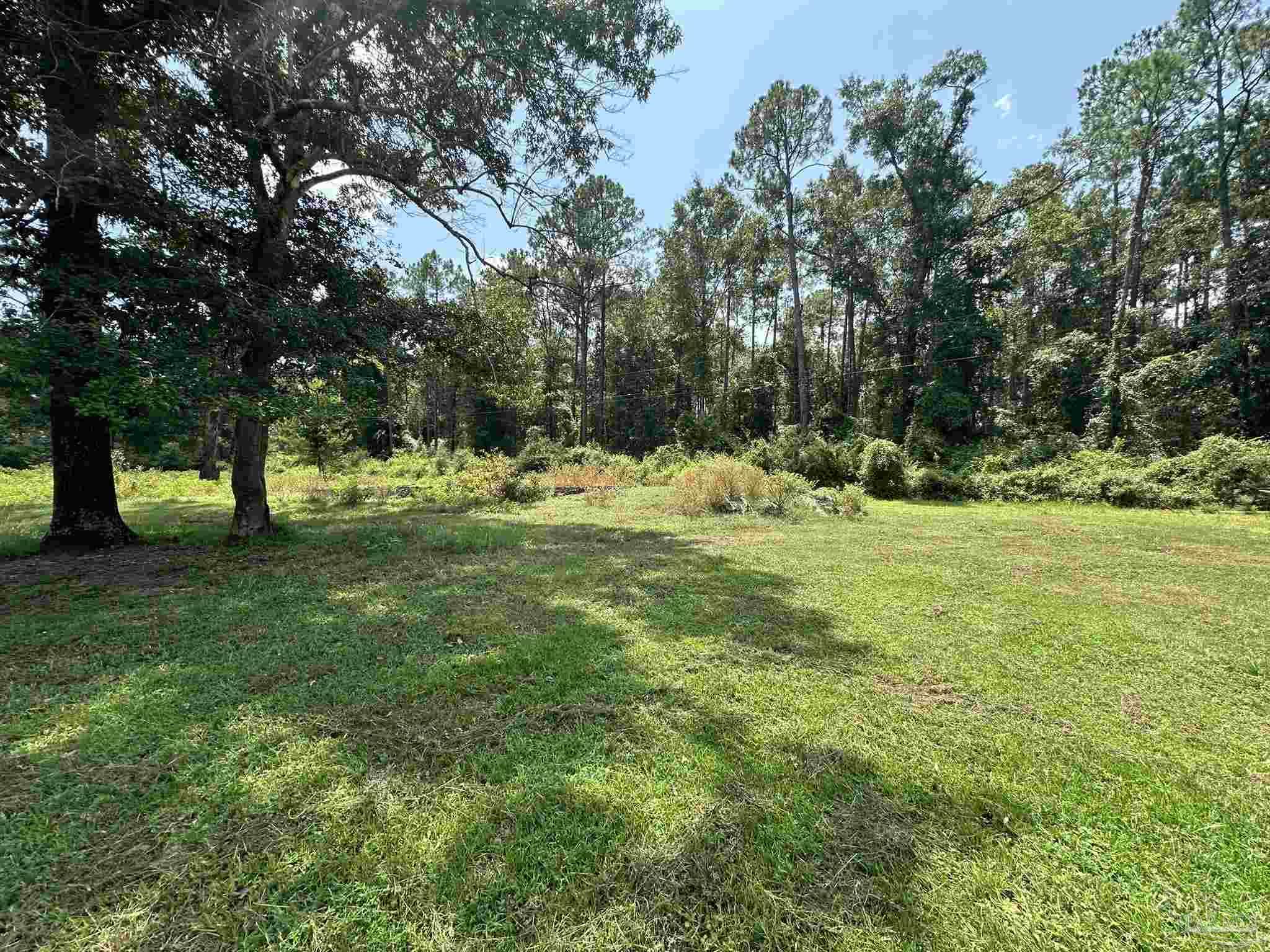 1-2 Bullard Road Milton, FL 32570 - Photo 1 of 26 Gallery Image 1