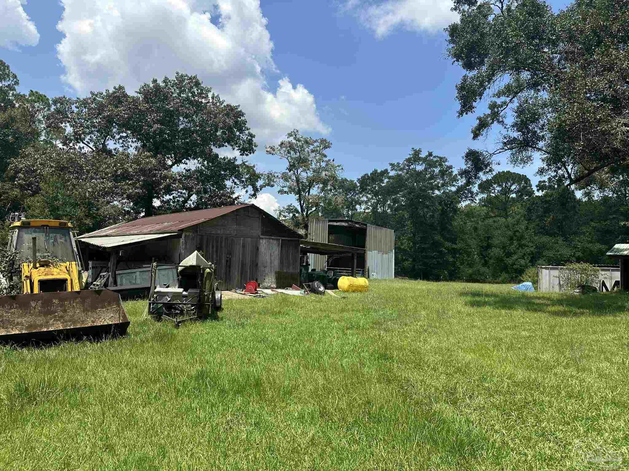 1-2 Bullard Road Milton, FL 32570 - Photo 4 of 26 Gallery Image 4