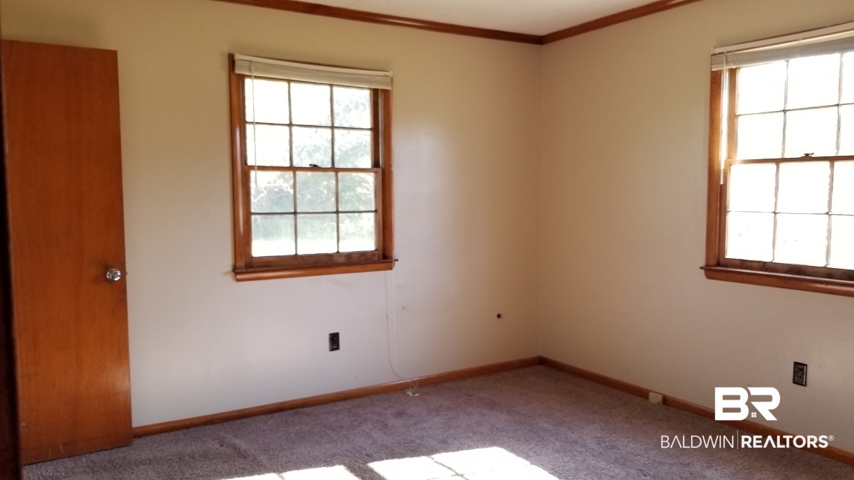 116 Bouler Avenue Bay Minette, AL 36507 - Photo 4 of 8