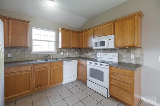 $2,300 | 210 Cotton Candy Road, Abilene, TX 79602