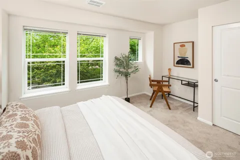 $699,000 | 6942 31st Avenue Southwest, Seattle, WA 98126