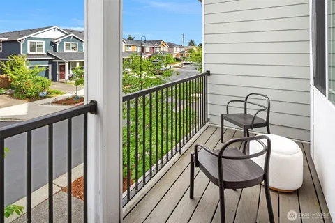 $699,000 | 6942 31st Avenue Southwest, Seattle, WA 98126