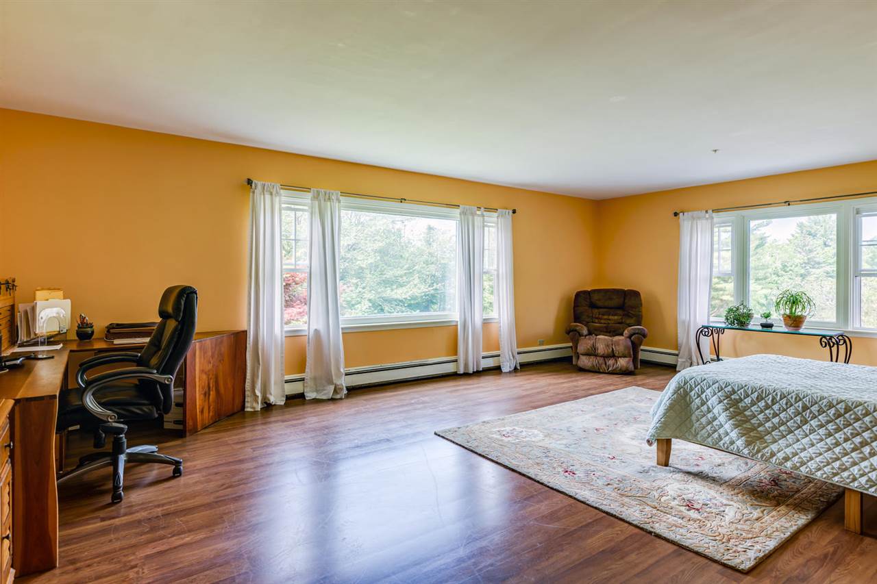 141 Mountain Road Tuftonboro, NH 03816 - Photo 14 of 22 Gallery Image 14