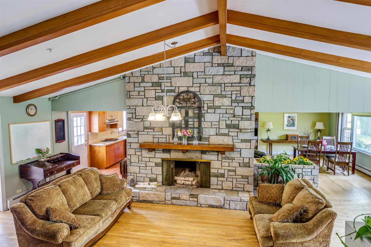 141 Mountain Road Tuftonboro, NH 03816 - Photo 4 of 22 Gallery Image 4