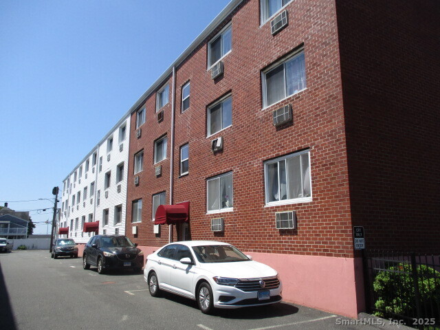 4 Van Zant Street, Unit A2 Norwalk, CT 06855 - Photo 2 of 14