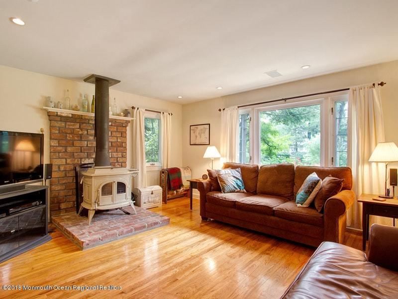 56 Creamery Road Colts Neck, NJ 07722 - Photo 11 of 32 014-288390-IMG_3366_7_8_6908181